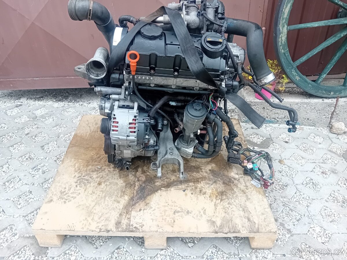 Motor 1,9 tdi 75kw typ BRS transporter T5 - 5