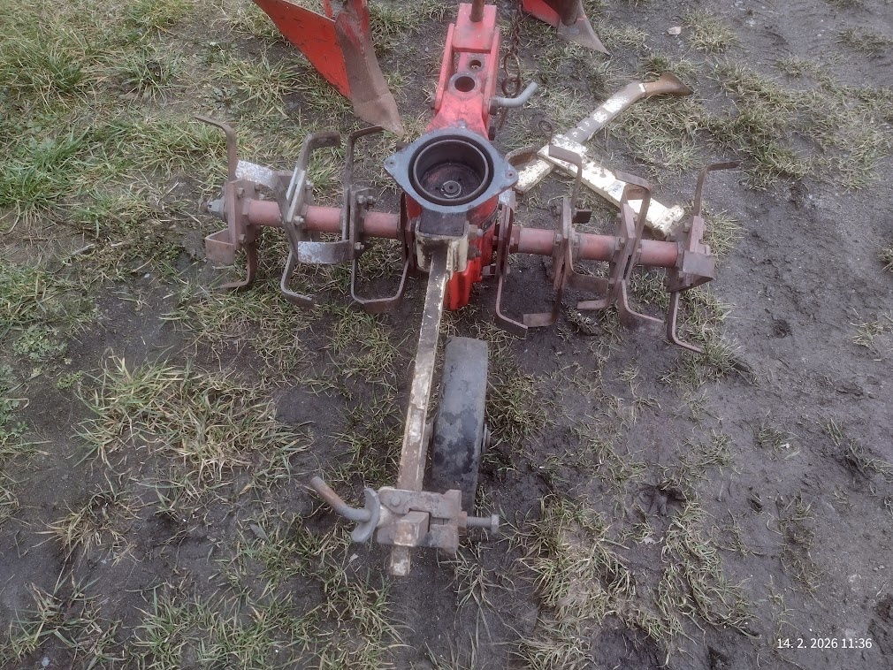 Prodám malotraktor Tera Vari – sestava s příslušenstvím - 5