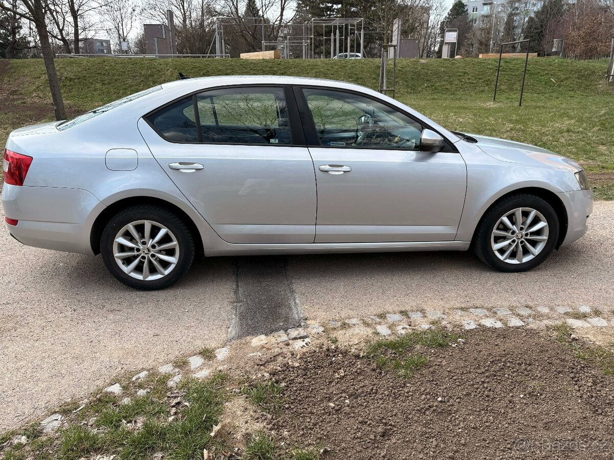 Škoda Octavia III - 5