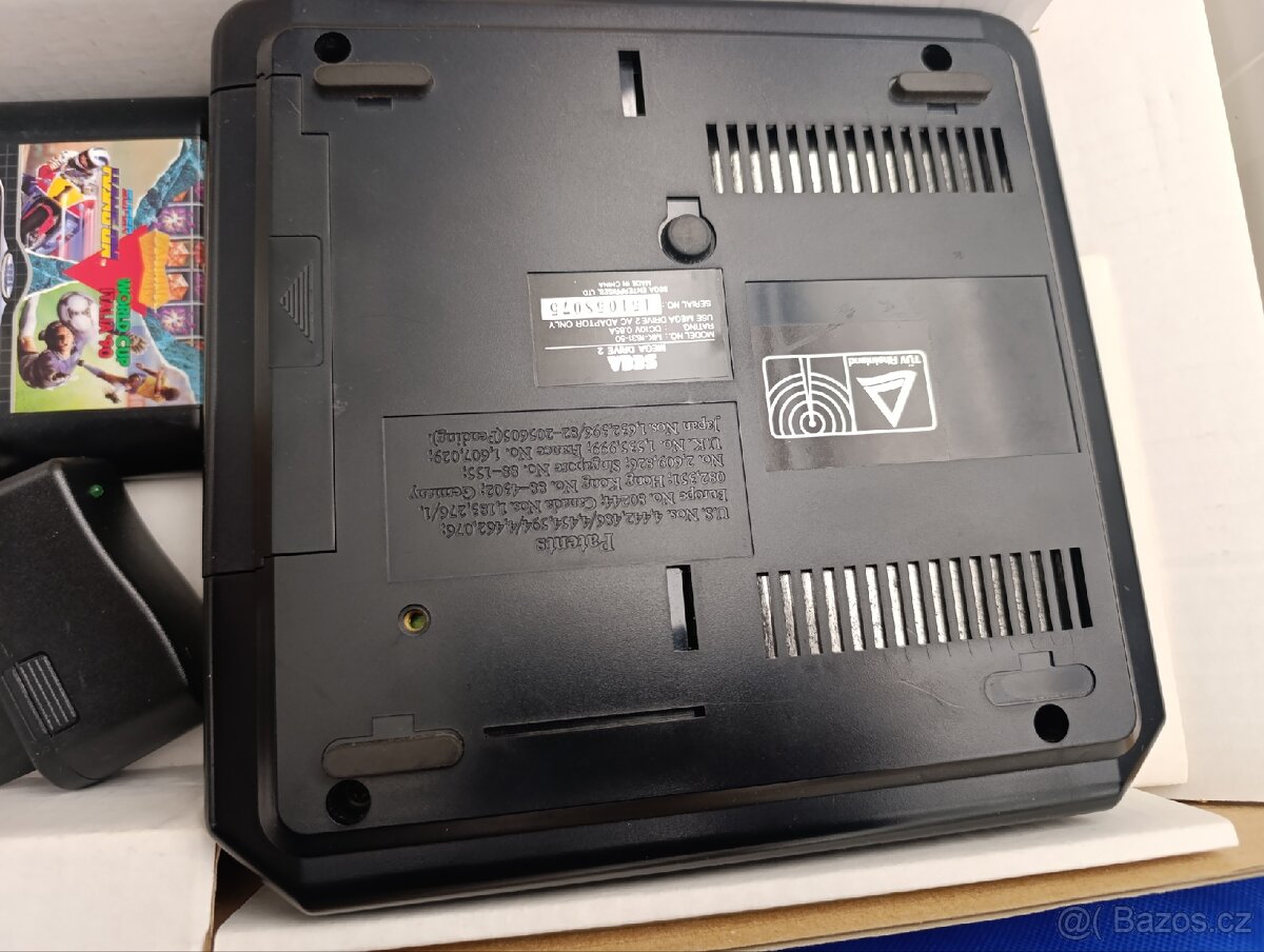 Sega Mega Drive II Boxed + Hry - 5