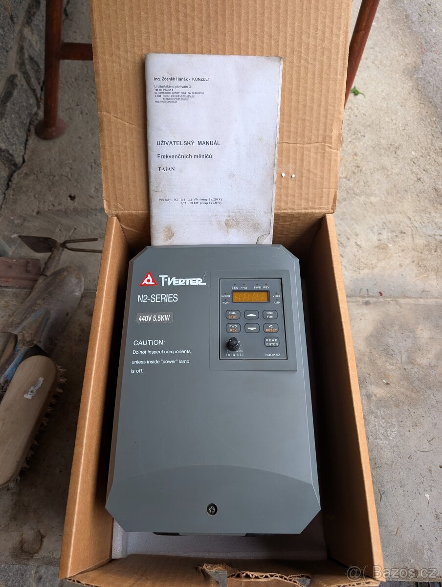 Frekvenční měnič 5,5kw - výborný stav - 5