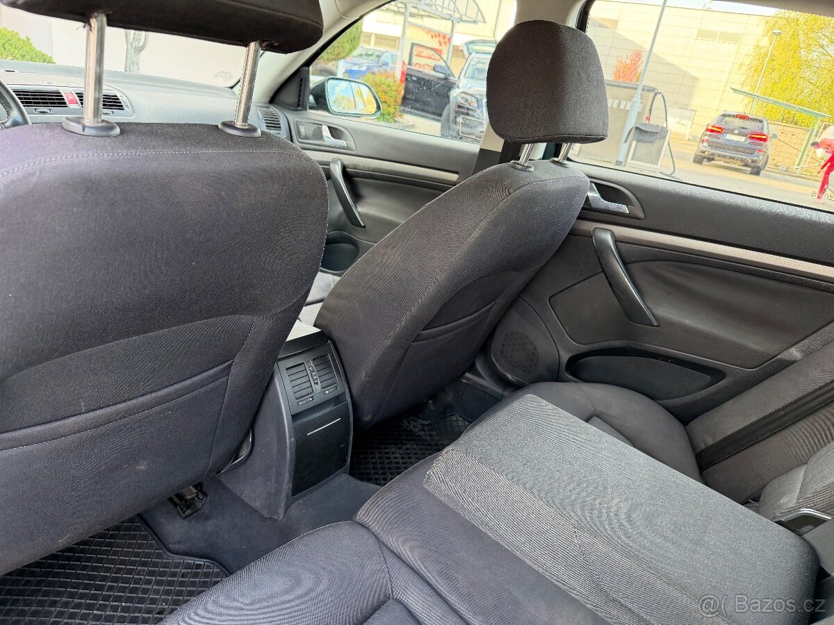 Octavia 1.9 TDi 77kw 2006 Elegance - 5