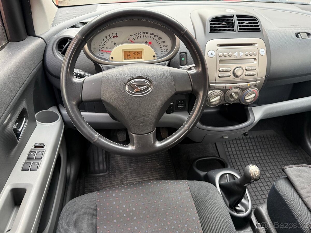 Subaru Justy 1,2i 4x4 - 5