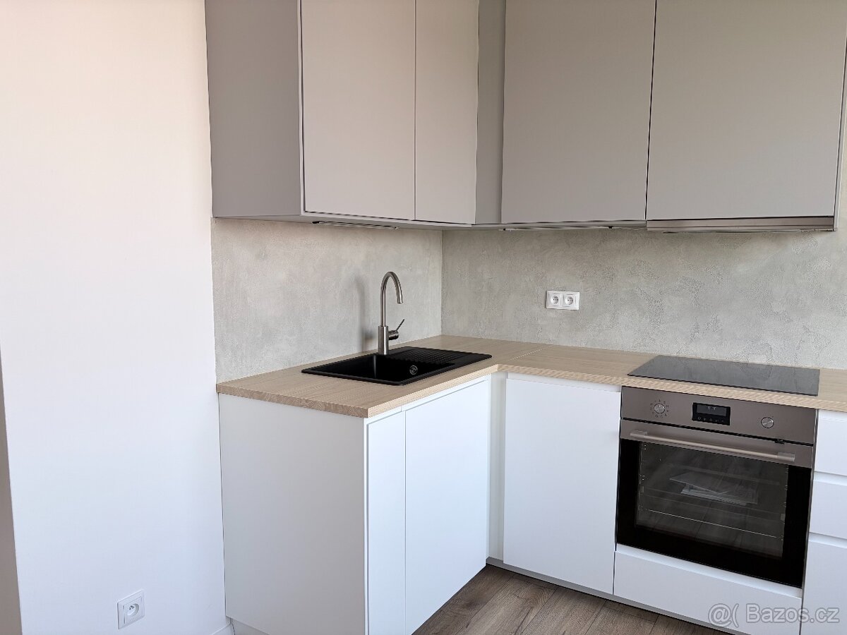 Prodej bytu 2+kk 35 m² Bratří Čapků, Svitavy - 5
