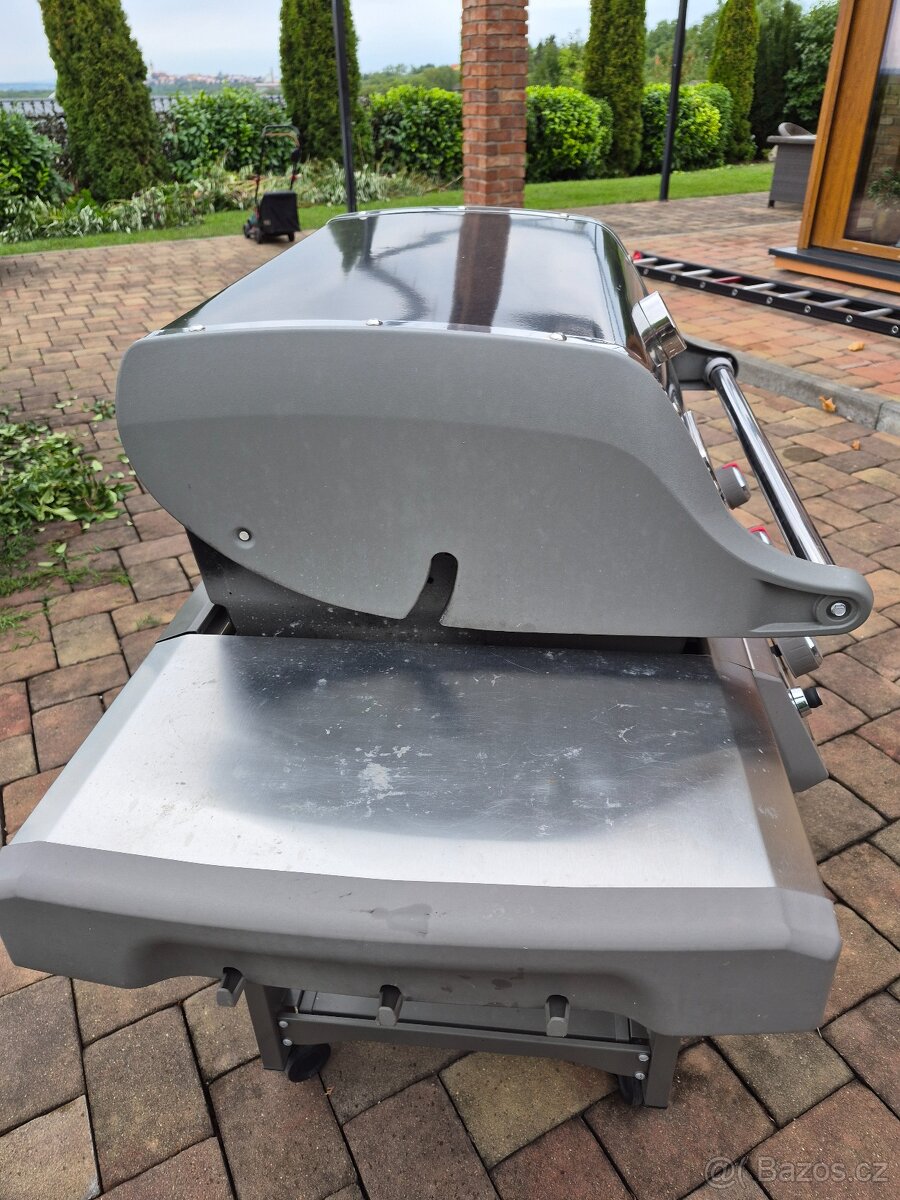 Plynovy gril Weber Genesis II - 5