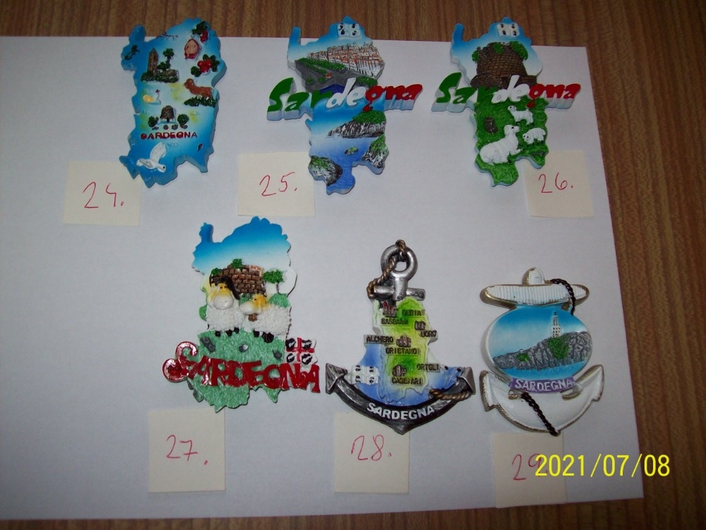 Cestovní magnetky na lednici - 5