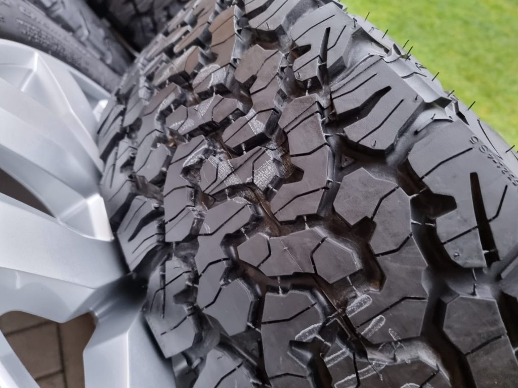 17″ 5×120 VW AMAROK “ROCADURA” + 245/65R17 BF GOODRICH new