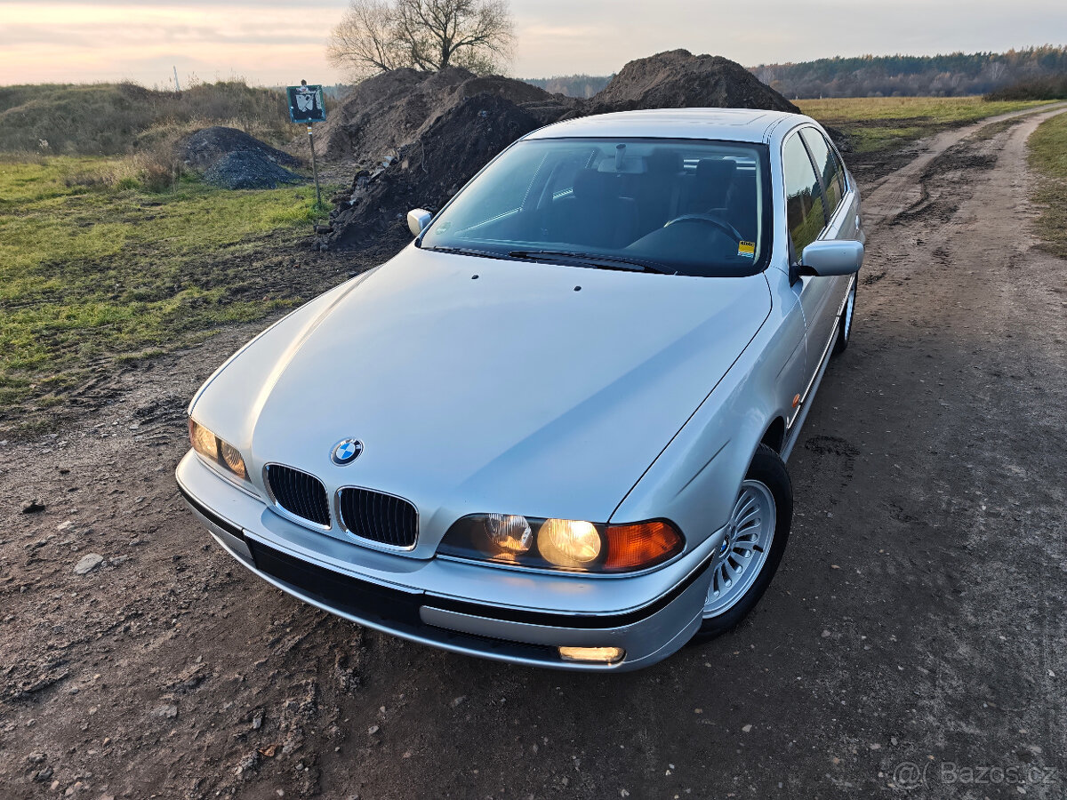 BMW E39 sedan,520i 110KW,manuál,klima,1998,POUZE 170XXXkm - 5