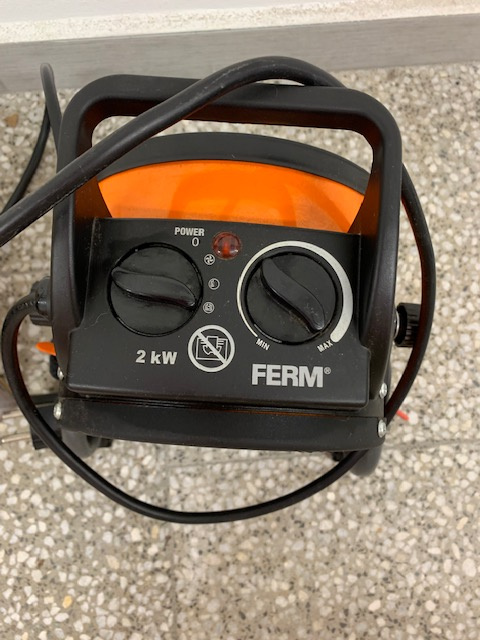 Elektrické topidlo, topení FERM 2KW - 5
