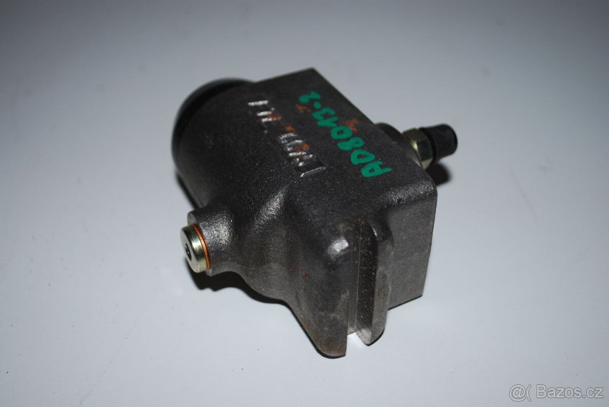 Avia A15 - A21, A21T - Nové brzdové válečky - 5