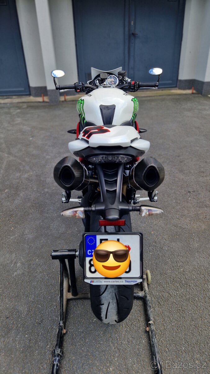 Triumph Speed Triple R - 5