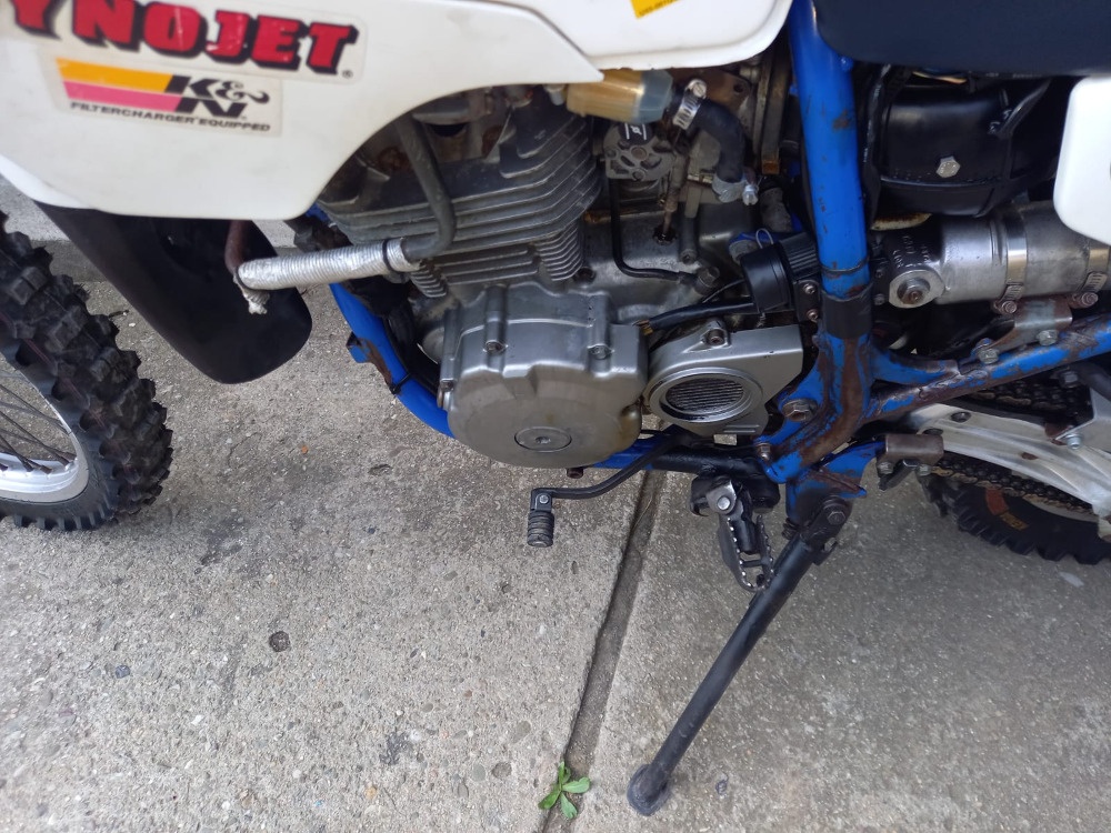 Suzuki DR 350