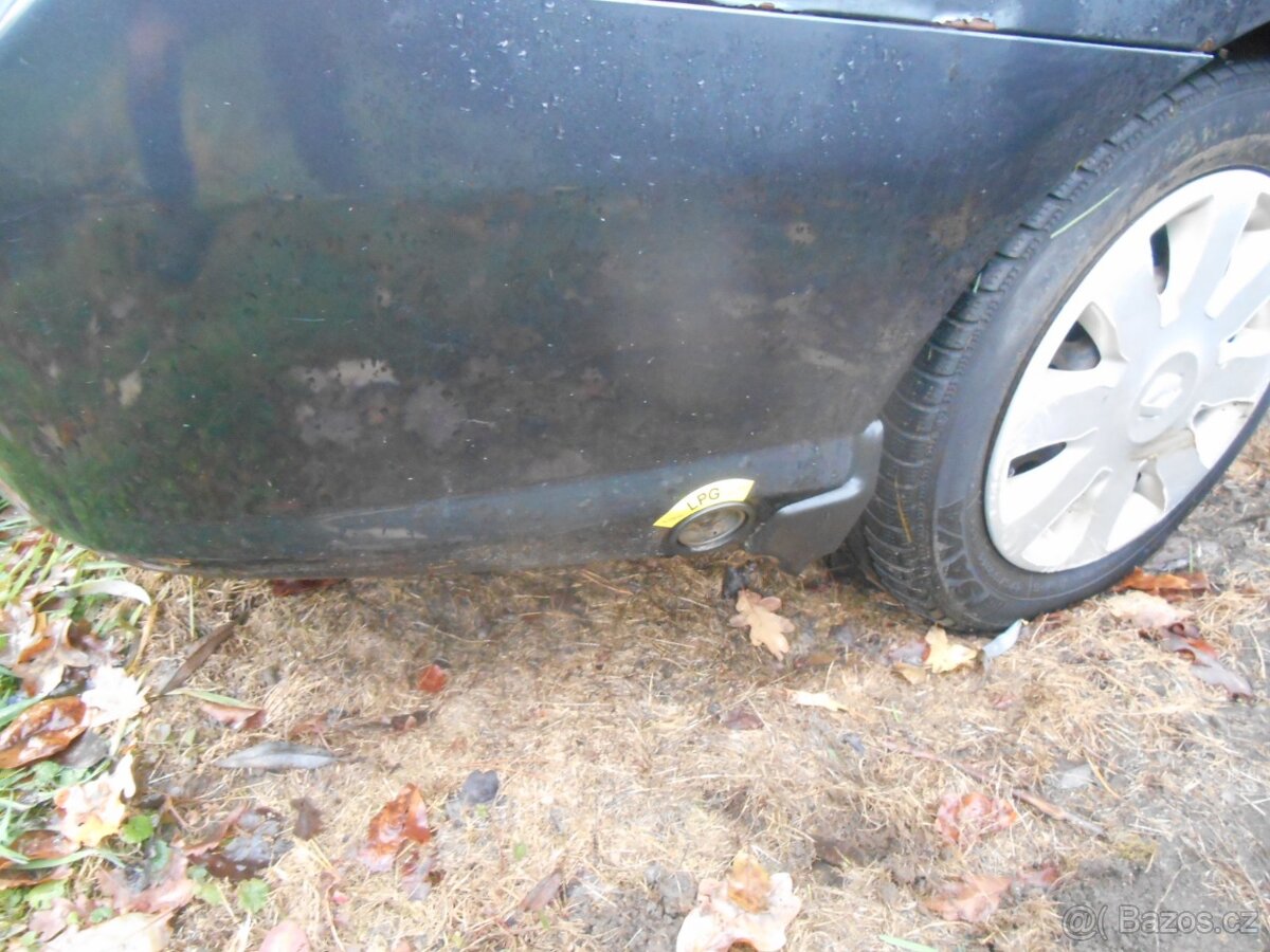 prodam renault thalia 1,4 +lpg rok 2010 najeto 220tis km - 5