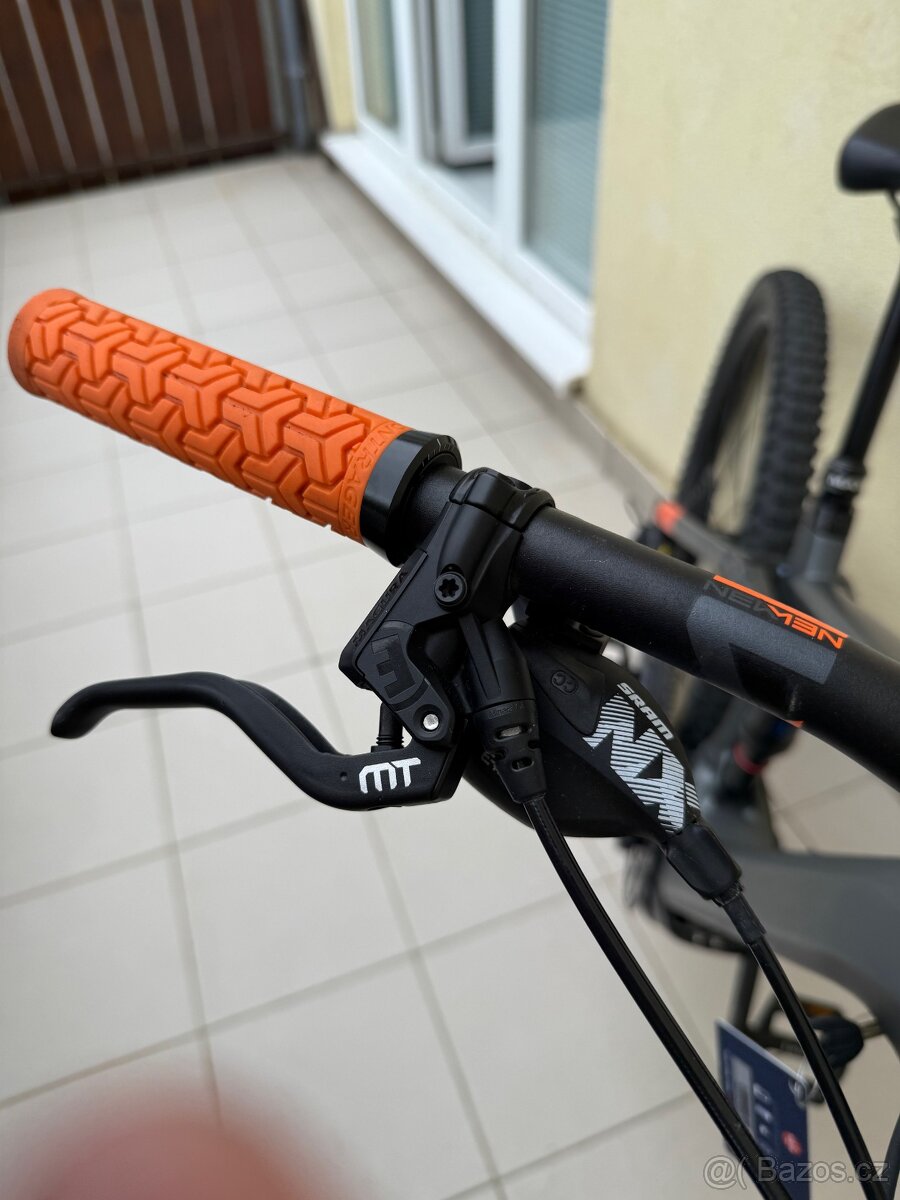 Prodám e-kolo Cube STEREO - 5