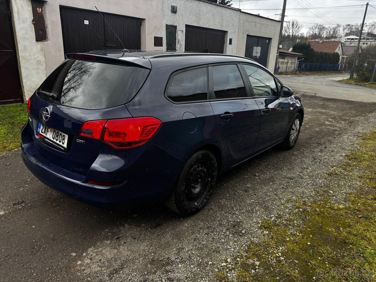 Opel Astra j 1.7cdti - 5