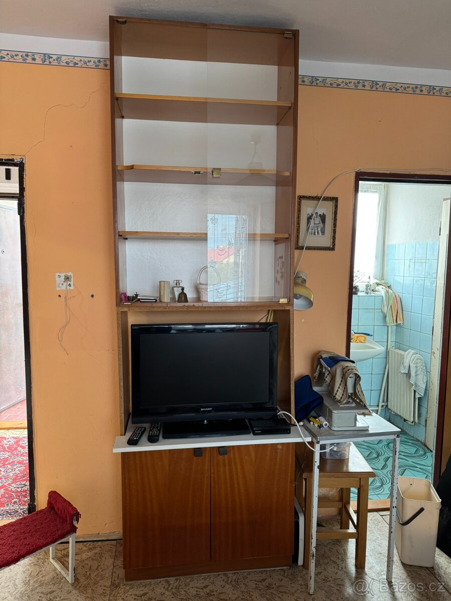 leštěná obyvaková stěna - 5