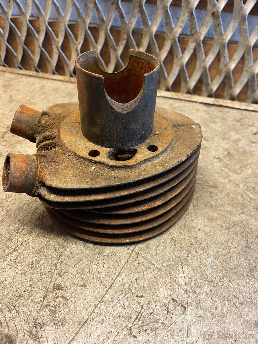 Válec asi ČZ 150C - 5