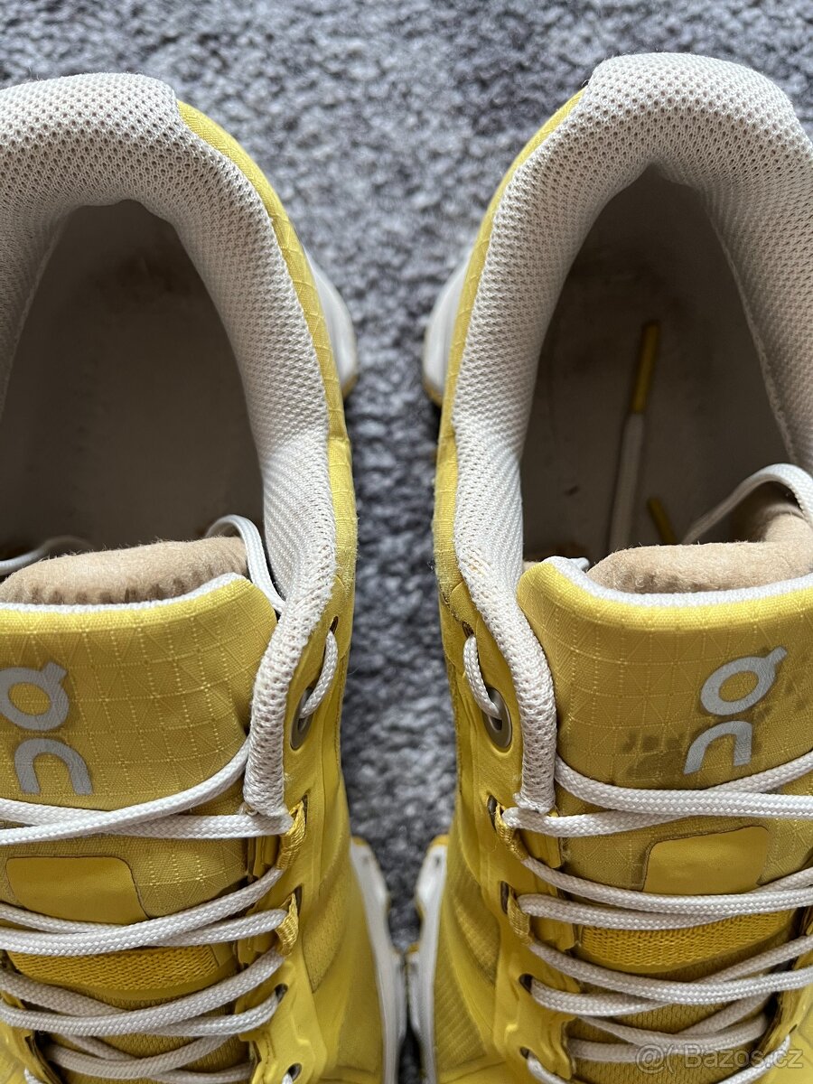 On Running, model Cloudventure WP, velikost 38,5 - 5