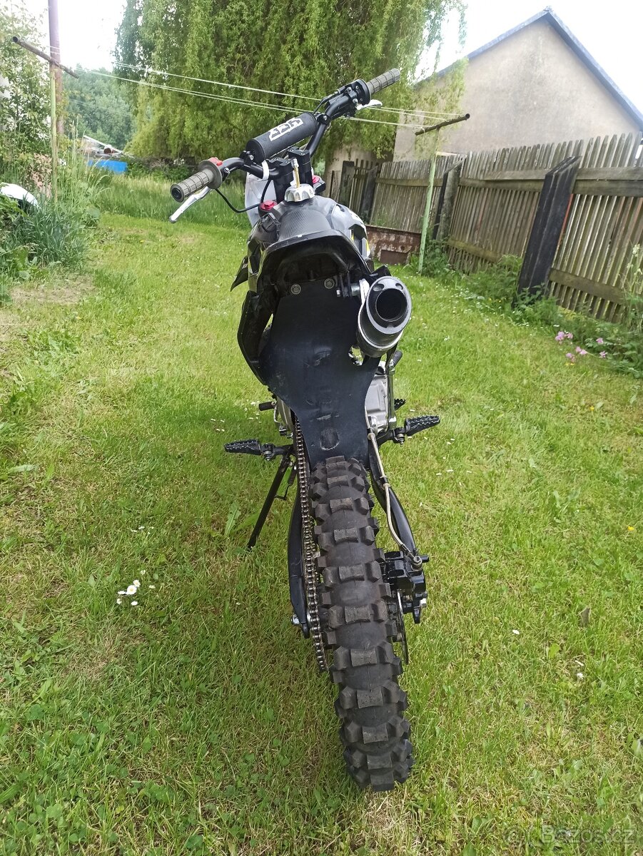 Pitbike Stomp z3 140
