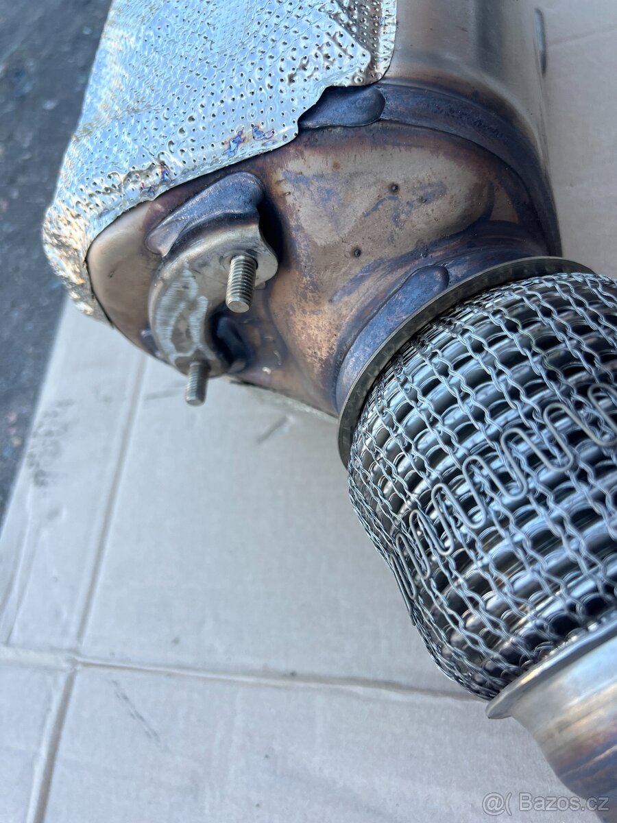 BMW 5er G30/G31 520D DPF filtr 8587749 - 5