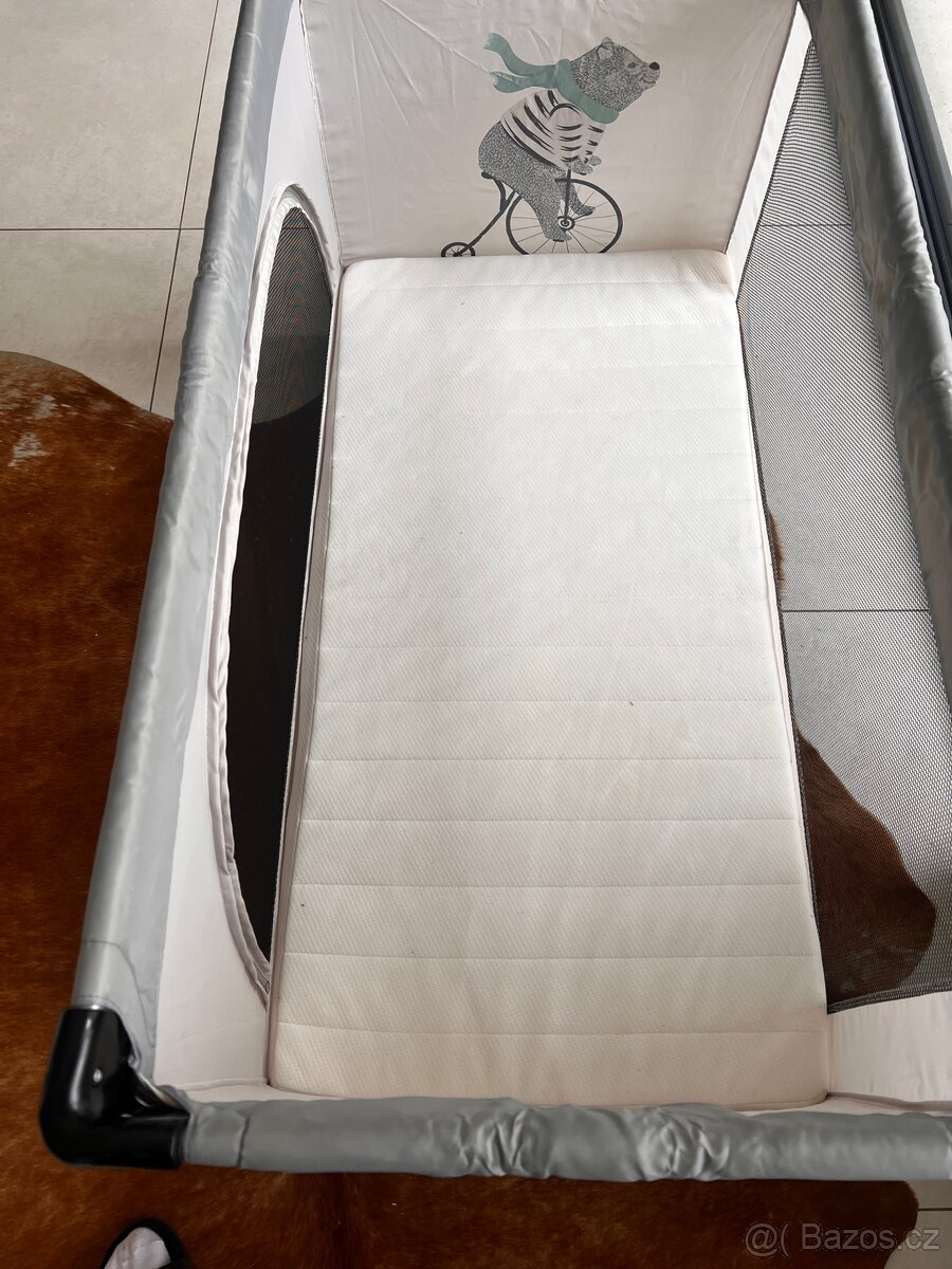 Dětská cestovní postýlka s matrací - 5