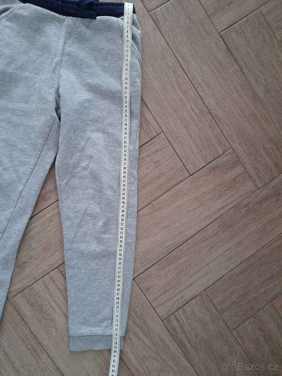 Dětské tepláky vel. 134/140, zn. Kids - 5