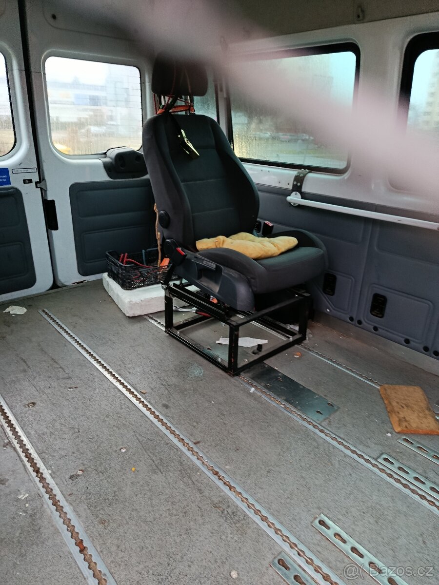 Ford transit 9 míst+ztp - 5
