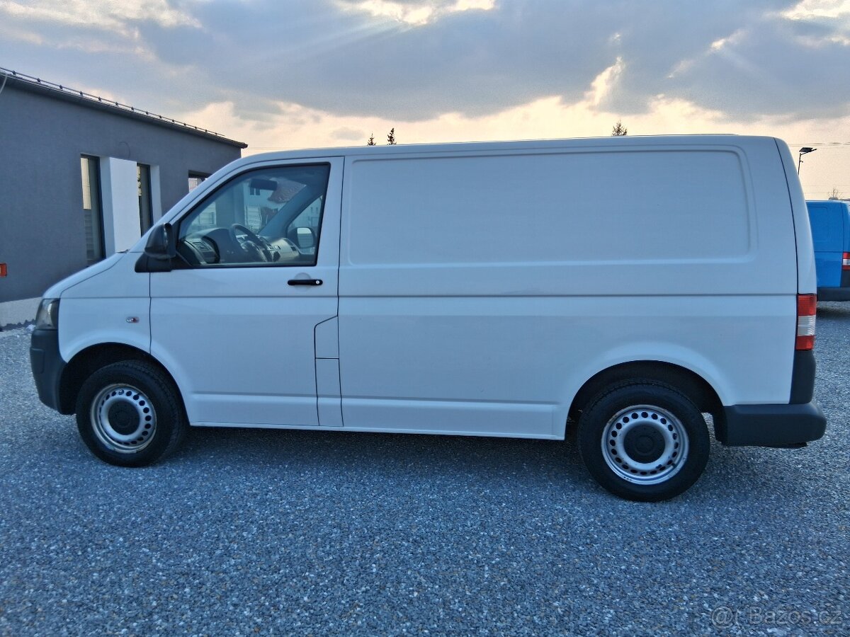 VW Transporter T5 facelift - 5