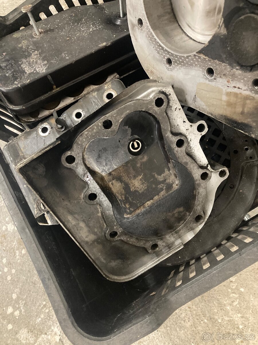 Motor Briggs & Stratton - 5