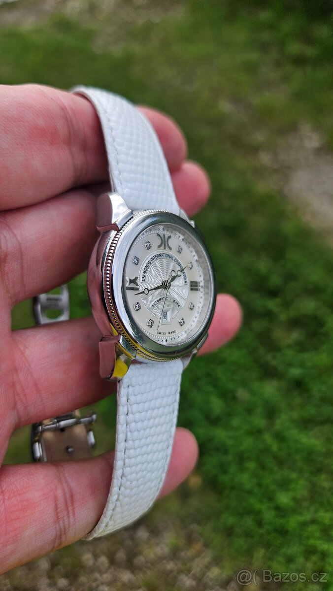 Diamantové automatické dámske hodinky DIC A9261A biele - 5