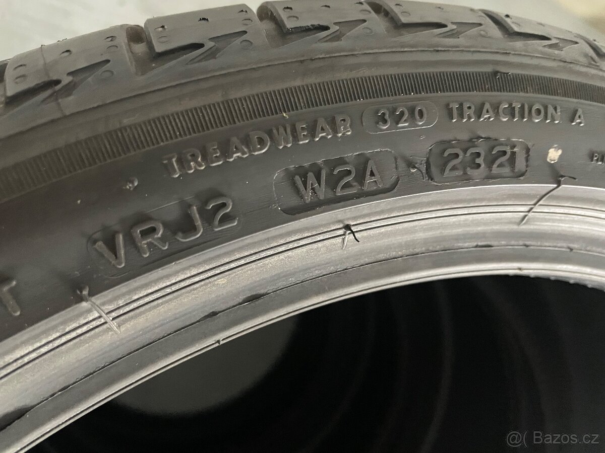 Letní pneu 4x Bridgestone 225/40/19 99% - 5