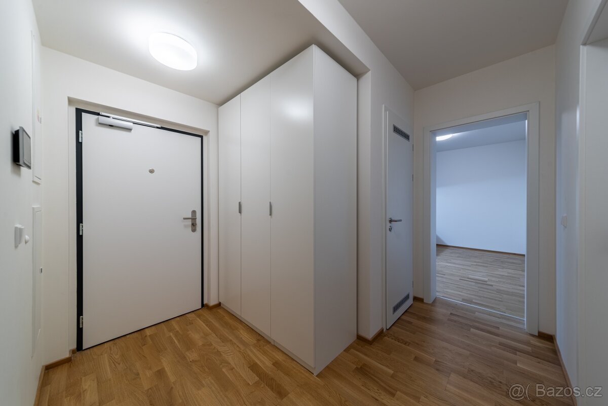 Pokoj s trvalým pobytem pro pár - Praha 9, Vysočany - 5
