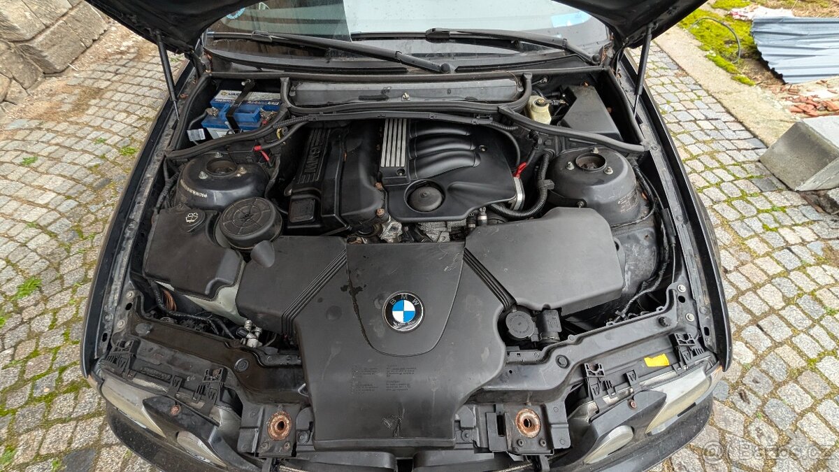 BMW 318i Compact nová STK - 5