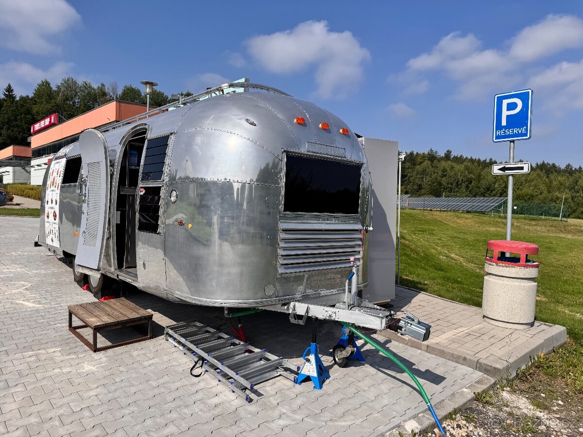 Airstream Overlander 26 - 5