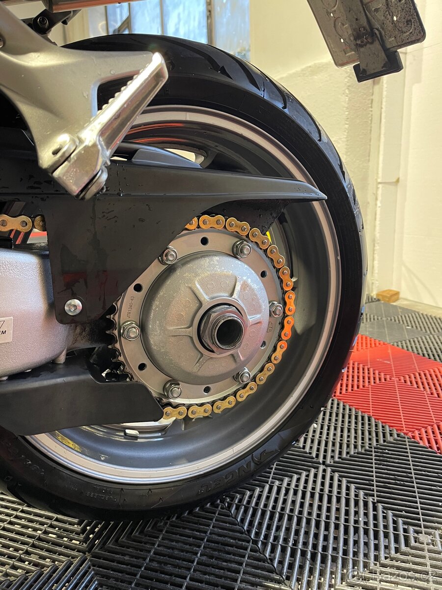 Honda VFR 800 2005 - 5