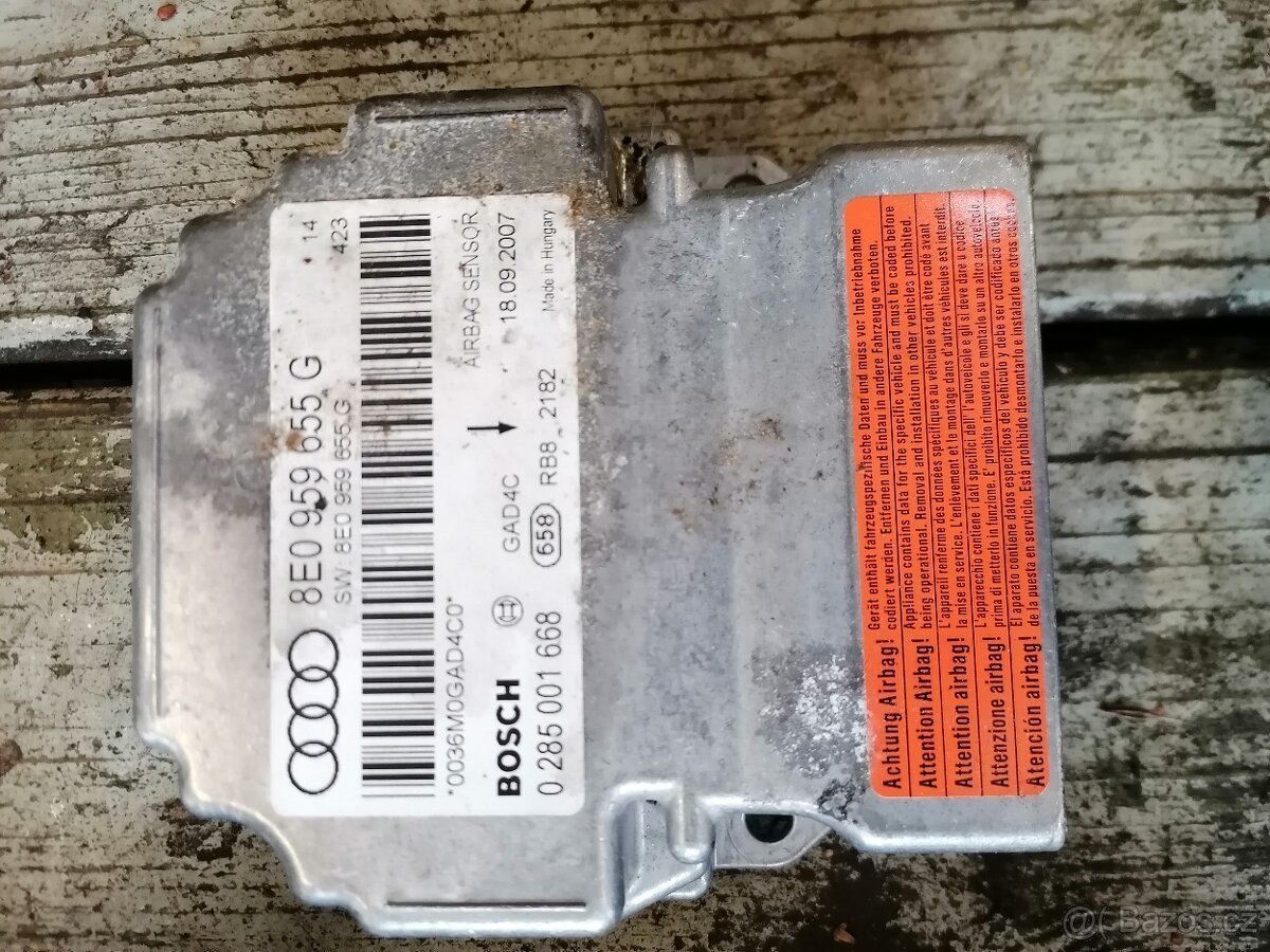 AUDI A4 8E - JEDNOTKY - 5