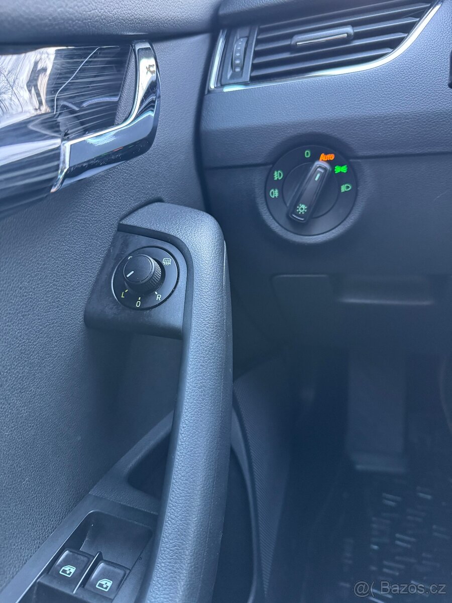 Škoda oktavia 2018.1.6 - 5