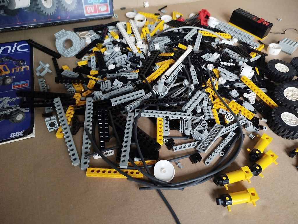 Lego 8868 Airtech Claw Rig - 5