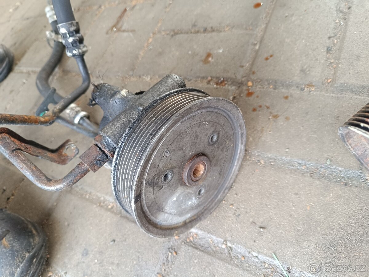 Espace IV tlakové trubky k servu - 5