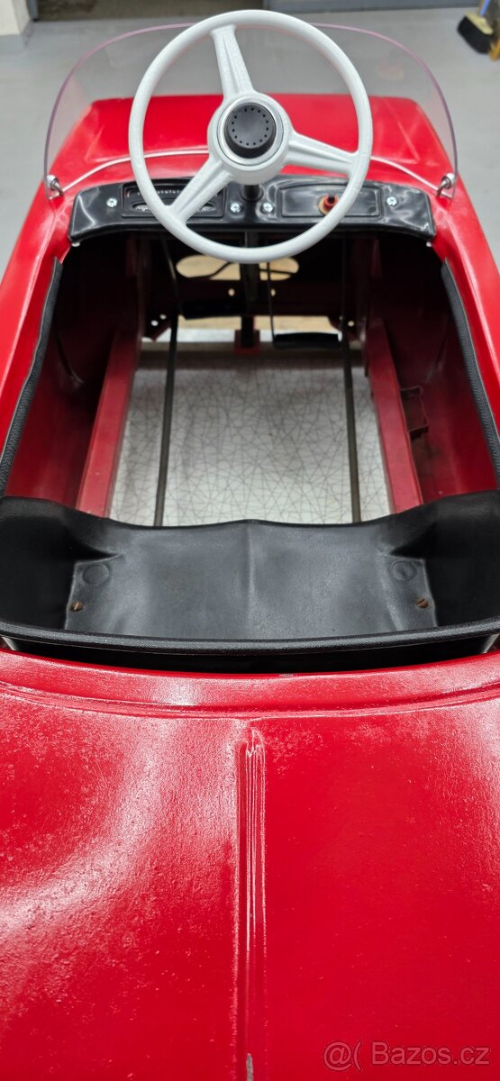 Šlapací autíčko moskvich - 5