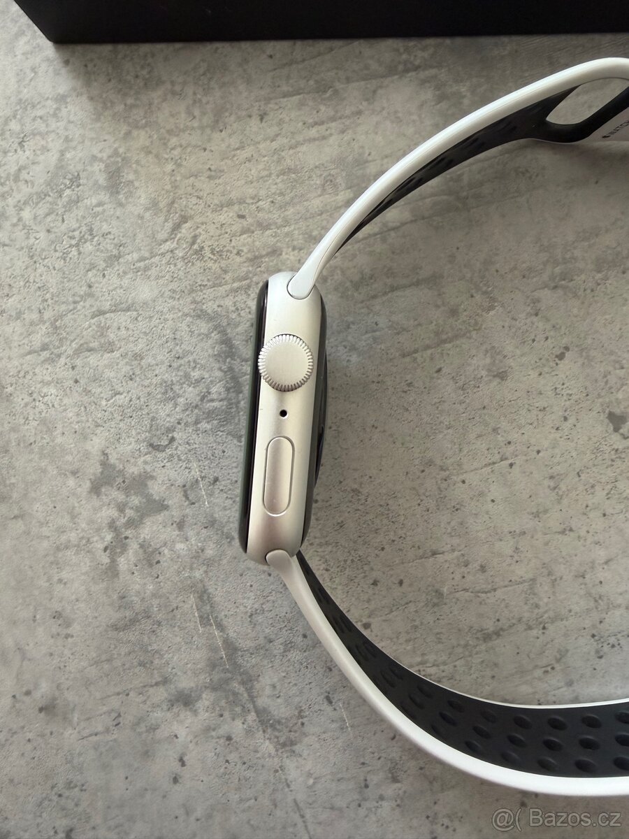 Apple Watch SE 2 - 5