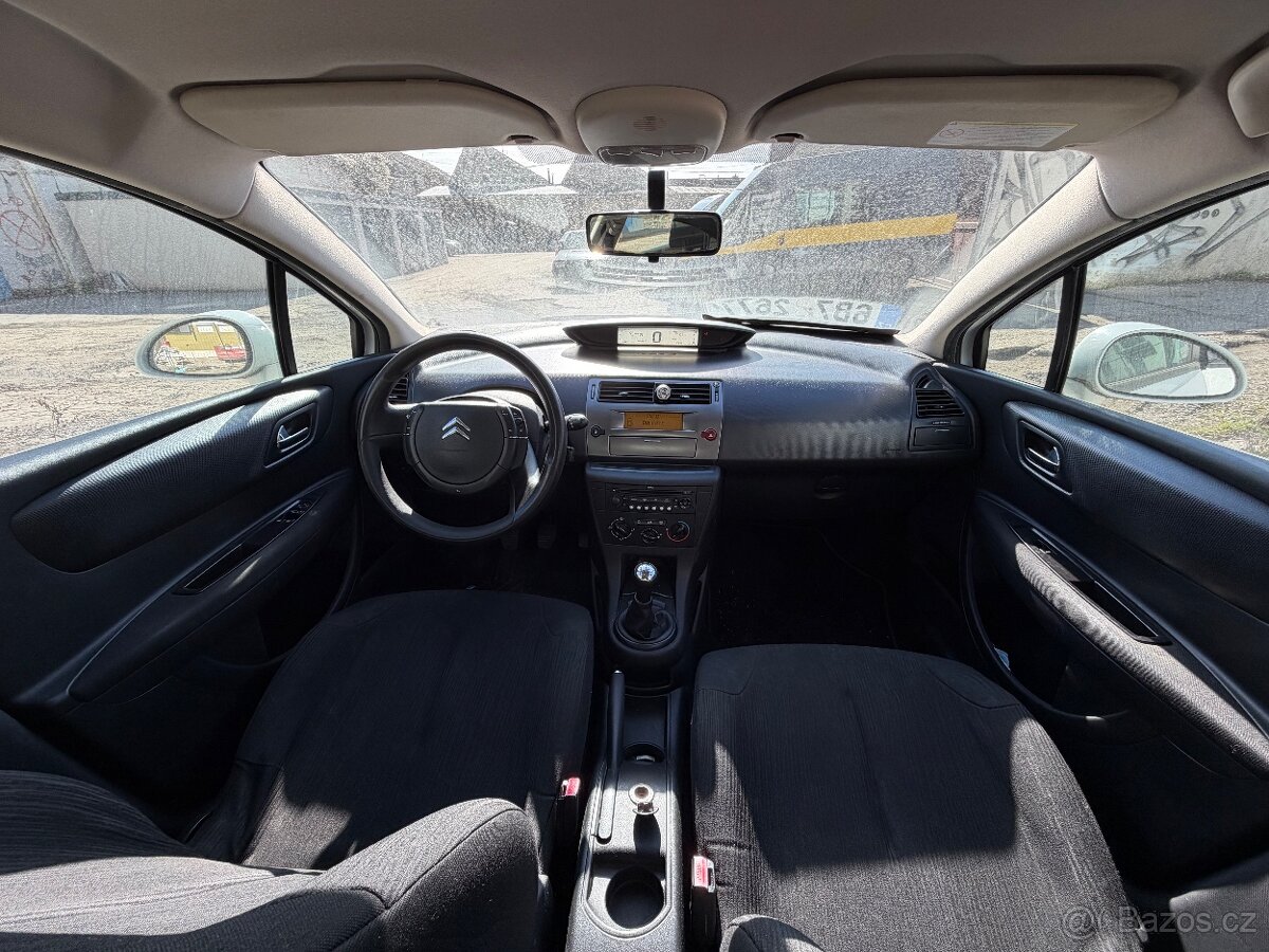 Citroen C4 1.4i 16V - 5