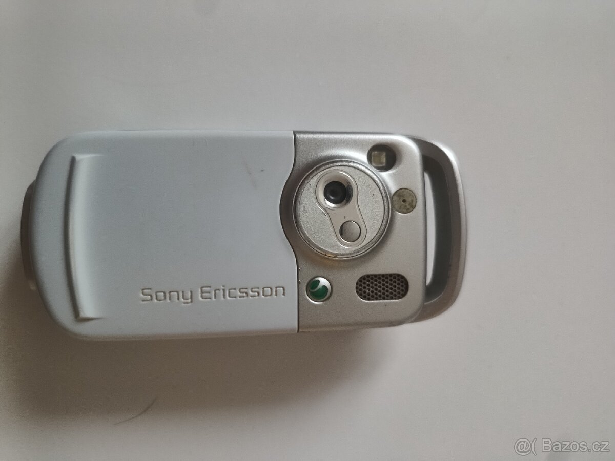 Sony Ericsson w550i - 5