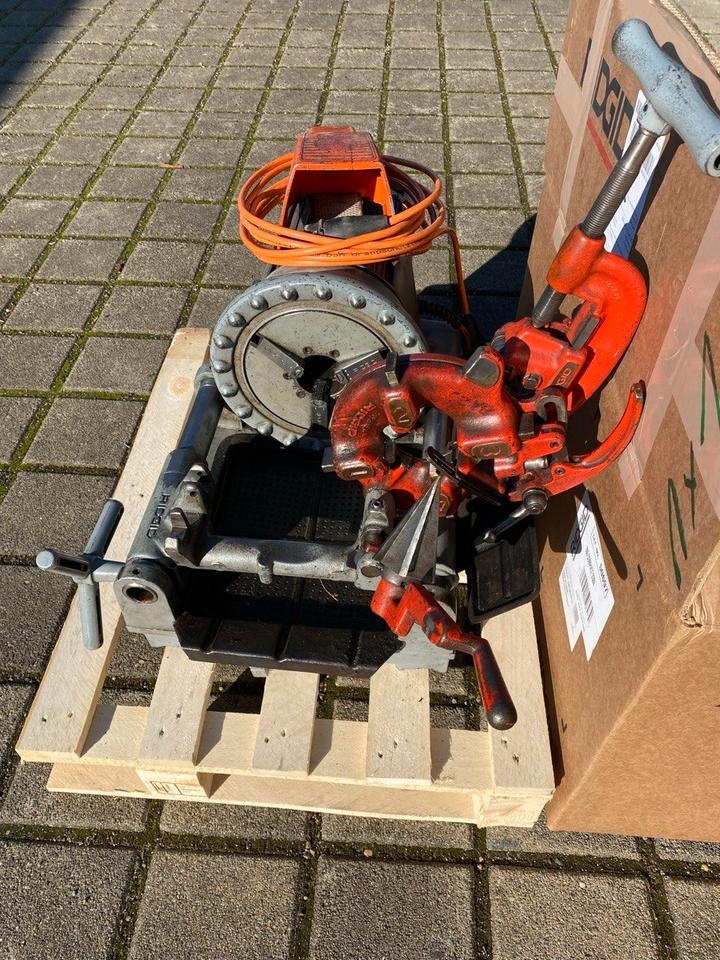 Ridgid 300 Compact elektrický zavitorez do 2" - 5