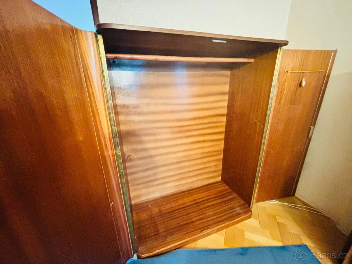 Nábytek-obývací pokoj 60.léta - 5