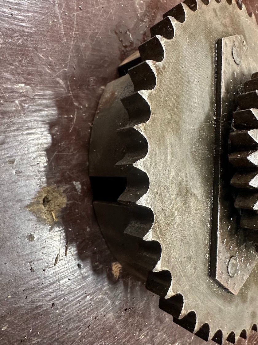 Predám ZÁNOVNÝ spojkový Kôš JAWA 250/353 350/354 kývačka - 5