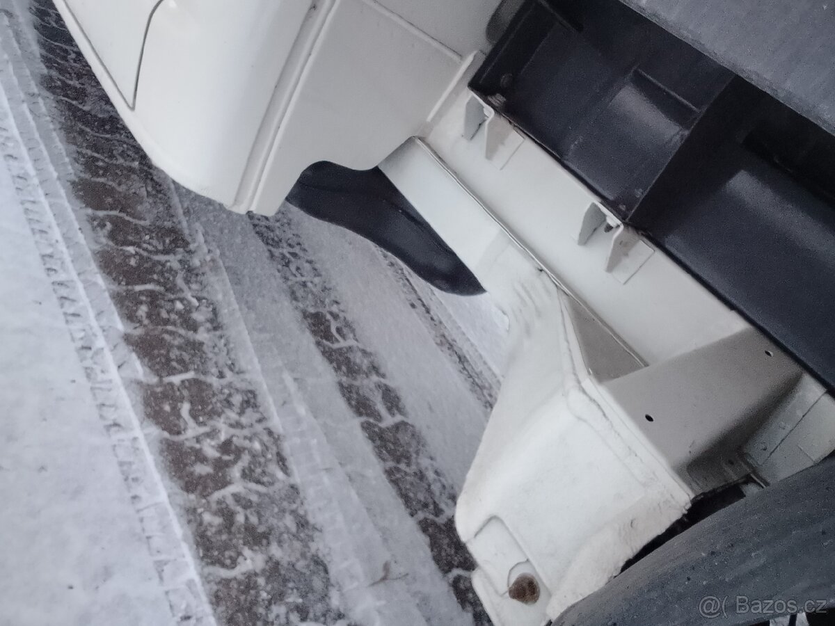 VW Transporter valník - 5