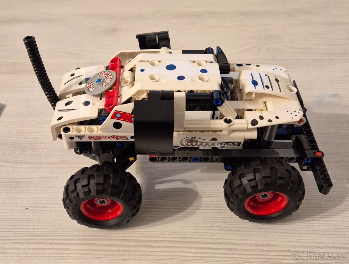42150 LEGO Technic - Monster Jam™ Monster Mutt™ Dalmatin - 5