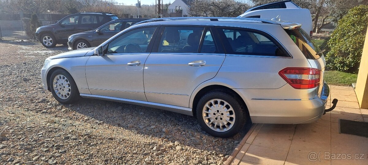 Mercedes-Benz Třídy E 220 CDI 125kW ELEGANCE - 5