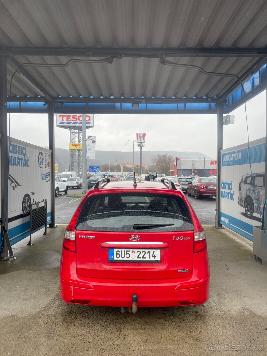 Hyundai i30 2011 1.6CRDi - 5